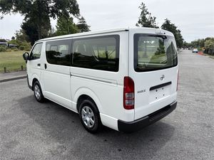 Achetez maintenant : <span class=keywords><strong>Toyota</strong></span> Regius <span class=keywords><strong>Ace</strong></span> 2.8D DX GL Package Van 4 portes AT 2WD, modèle 2025, véhicule d'occasion prêt à être expédié - Product Image 5