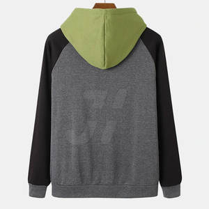 Sweat à capuche coupe décontractée pour homme avec tissu doux et pull à capuche fonctionnel avec style épuré et sensation confortable - Product Image 2