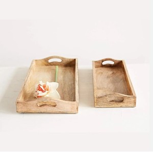 Lot de 2 plateaux de service en bois de manguier à prix bon marché avec poignées pour hôtel et restaurants - Product Image 3