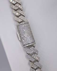 Alta calidad de lujo personalizado estilo Hip Hop 925 plata esterlina GRA VVS diamante moda Iced Out Moissanite cadena de eslabones cubanos personalizados - Product Image 5