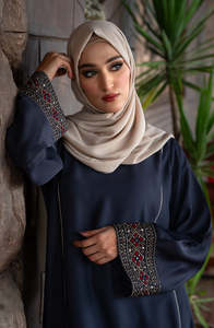 Fabricant professionnel de femmes musulmanes Abaya Designs-Plus Size Disponible Tailles et couleurs personnalisées Tissu Nida - Product Image 3