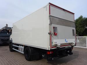 Camion Frigorifero Mercedes-Benz 1342 Capacità di Carico 21-30T Euro 6 Diesel Trasmissione Automatica Potenza 310 kW (421 CV) Nuovo 150 - Product Image 3