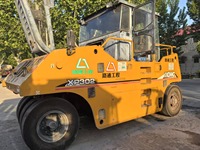 XP302 Rouleau compresseur vibratoire à tambour simple lourd avec pompe hydraulique Kawasaki Équipement de compactage lourd