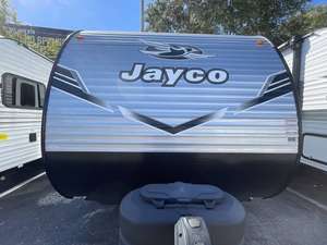 Autocaravana 2026 J-a-y-c-o J-a-y Flight S-l-x 210QB para camping - Product Image 3