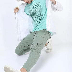 Pantalones cargo de hombre llegada superior directos de fábrica de Pakistán nuevo diseño multibolsillo liso color sólido estilo casual OEM disponible - Product Image 6