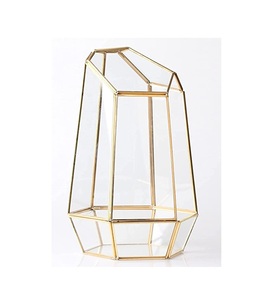 Linterna de vela de metal y vidrio de latón de calidad superior de suministro de fábrica más vendida con asa para la decoración del hogar y la boda - Product Image 2