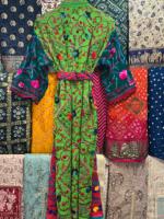 Indien brodé à la main Phulkari Long Kimono femmes Phulkari Kimono coloré fil travail Robe travail à la main brodé Phulkari
