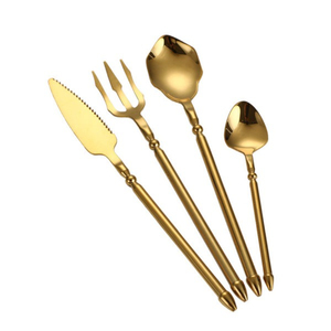 Produits tendance chauds Fabricant direct vendant de l'Inde Couverts élégants plaqués or Ensemble de 4 pour les cadeaux de mariage et le dîner - Product Image 1