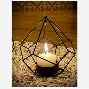 Bougeoir moderne avec lanterne d'inspiration artistique contemporaine de style européen 2025 pour la maison et la décoration de mariage. - Product Image 5