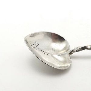 Latest Design Metal Heart Shape Wedding Spoon From India Ideal for Tabletop Kitchenware Hotel Ware Kitchen Use Accessories - Product Image 2