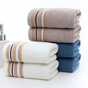 Atacado barato personalizado luxo macio reutilizáveis algodão orgânico toalha de banho para banheiro