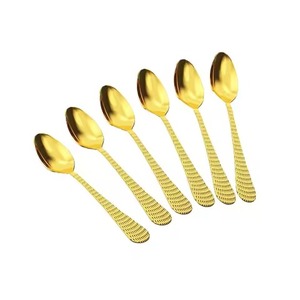 Juego de cucharas de café para servir cubiertos de acero inoxidable con diseño de mango rojo con acabado pulido dorado para servir o obsequios - Product Image 6