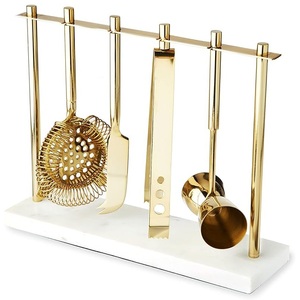 Juego de Herramientas de Barra Doradas Modernas con Soporte para Apartamento y Fiestas, Elegantes Accesorios de Cóctel de Acero Inoxidable para Bar en Casa - Product Image 2