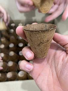 Suministro a granel olla de fibra de coco a precio barato/olla de fibra de coco biodegradable/olla de fibra de coco de fabricante vietnamita - Product Image 6