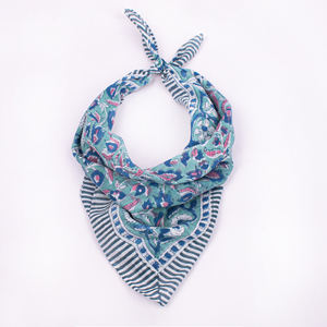 Bandana en coton imprimé floral personnalisé, léger, écologique, lavable, fournisseur en gros, promotionnel, respirant, carré - Product Image 1