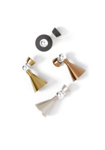 Imán de puerta de zinc Tokyo, duradero, seguro, reducción de ruido, estética moderna para puertas comerciales y de oficina - Product Image 4