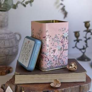 Boîte de rangement en métal carrée rose pastel à motif floral Kontensan ER0221G 1,6 L 105x105x160 mm Contenant alimentaire - Product Image 1