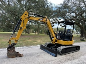 Excavadoras compactas de alto rendimiento usadas Cat 303 CR Mini Crawler en venta - Product Image 3