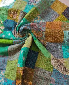 Green Vintage Patchwork Kantha Quilt Handmade <b>Silk</b> Saree <b>Throw</b> Reversible Blanket Bohemian Home Decor - Product Image 6
