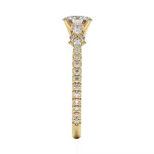 Anillo chapado en oro de Plata de Ley 925 para mujer, anillo de compromiso de moissanita de corte ovalado para anillos de joyería de moda - Product Image 4