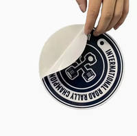 Autocollants personnalisés en vinyle PVC brillant découpés à la forme, avec adhésif puissant, imperméables, pour impression de logo