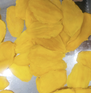 Mangue douce séchée du Vietnam de qualité supérieure Snack aux fruits tropicaux naturellement sucrés pour crème glacée et garniture au yaourt - Product Image 4