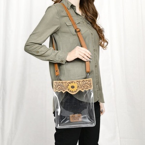 Sac fourre-tout bandoulière bohème en cuir véritable personnalisé, prêt à expédier, avec pompon, motif tournesol, marquage à la main, en cuir de vachette décontracté pour l'automne - Product Image 3