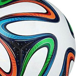 Ballon de football personnalisé anti-déflagrant en PVC pour l'entraînement Logo personnalisé 5 Ballon de football Vente en gros - Product Image 3