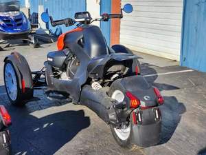 Authentique Ryker Rally Rotax 900 ACE 2023, panneaux de carrosserie ouverts, puissance 1000W+, 100% original, neuf - Product Image 3