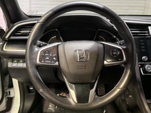 Honda Civic Sport 2021 d'occasion propre - Product Image 4