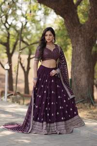 Dernier Designer Faux Georgette Avec Des Séquences Lourdes Fil Brodé travail Lehenga Choli Par Fab Zone - Product Image 5