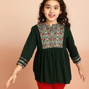 Top avec manches longues et boutons à col en V Pull T-shirts pour femmes - Product Image 6