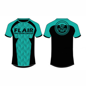 Ensembles d'uniformes de maillots de football confortables et respirants de meilleure qualité au design personnalisé Service OEM pour les jeunes joueurs de sexe masculin Coupe automatisée - Product Image 2