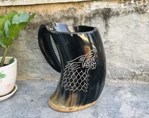 Mug en corne 100% naturel fait à la main pour boire |   Gobelet à bière écologique de style viking pour les fêtes et les mariages - Product Image 3