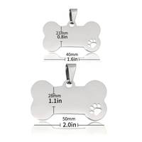 Forma de hueso de acero inoxidable personalizada con etiqueta de identificación de perro en blanco de pata para grabar información de mascotas