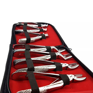 Kit de forceps d'extraction dentaire pour enfants, 7 pièces, pour incisives supérieures et inférieures, prémolaires, molaires, racines (pédiatrique), ergonomique, manuel, en acier inoxydable - Product Image 1