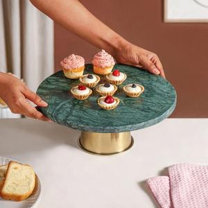 Support à gâteau en marbre vert naturel avec base en métal doré, design de piédestal à dessert rond en pierre luxueux pour la décoration de table moderne à la maison - Product Image 2