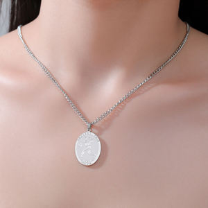 Collier en argent sterling 925 avec pendentif gravé en forme de balle de baseball en moissanite, plaqué or vintage, bijoux cadeaux pour femmes et hommes - Product Image 4