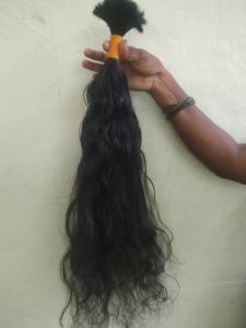 Vente directe d'usine indienne de paquets de cheveux naturels Remy de haute qualité, styles de ondulations droites et de boucles dans leur couleur d'origine - Product Image 3