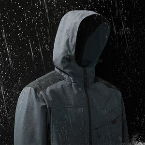 Veste de pluie personnalisée pour hommes, coupe-vent, imperméable et respirant, doublure en polyester 100%, style de travail, vestes d'extérieur, logo OEM, vente en gros - Product Image 2