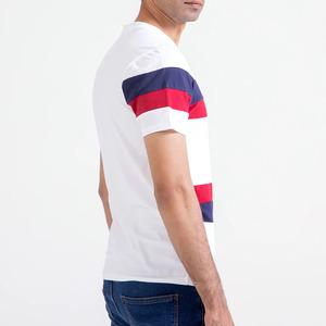 Camiseta con diseño de panel, nueva camiseta de ajuste Regular de mezcla de secado rápido transpirable para hombre, stock de verano al por mayor - Product Image 4