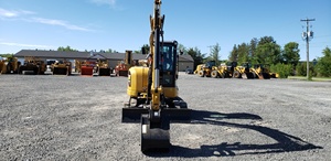 Mini-excavatrice de 12 tonnes 305.5 d'occasion en bon état, sur chenilles, avec moteur Perkins, composants d'engrenage, godet de 3 m³ à vendre - Product Image 4