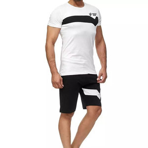 En stock Camiseta y pantalones cortos al por mayor Hombres Moda Ropa deportiva Conjuntos de manga corta Camisas y pantalones cortos Conjuntos - Product Image 4