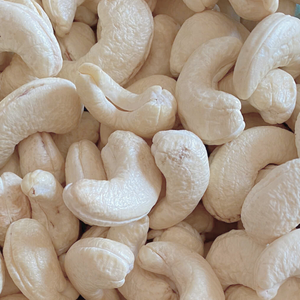 Nueces de Anacardo al Por Mayor de Alta Calidad WW180, WW240, WW320, LP, Nueces de Anacardo Crudas, 1 Kg, Exportadas a Estados Unidos, Unión Europea, Medio Oriente - Product Image 1