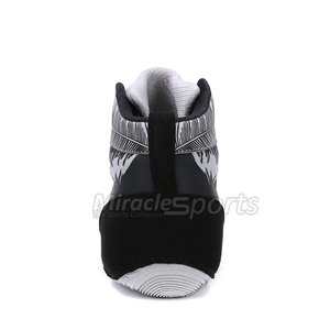 Nouvelles chaussures de boxe élégantes idéales pour combattre les chaussures de boxe à faible quantité minimale de commande Chaussures de boxe en cuir véritable - Product Image 5