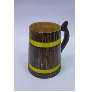 Tasse en bois faite à la main de la tasse en bois de manguier avec poignée en bois d'Inde par l'artisanat du croissant - Product Image 1