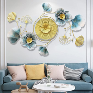 Adornos Decorativos para el Hogar Disponibles en Grandes Cantidades, Flores Metálicas de Primera Calidad, Arte de Pared para Sala de Estar y Dormitorio - Product Image 1