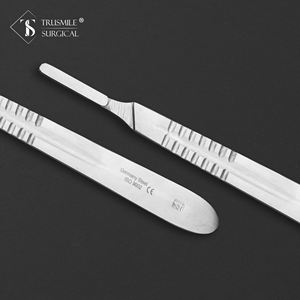 Poignée de scalpel allemande en acier inoxydable de qualité supérieure en gros à usage unique pour les chirurgies de base ou en général. - Product Image 2