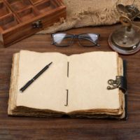 Diario de Viaje Hecho a Mano de Cuero de Búfalo Grabado en Relieve de 9x7 Pulgadas, Encuadernado Cosido, Cubierta de Acuarela, Cuaderno de Tapa Blanda Multicolor, 120 Páginas, Regalo