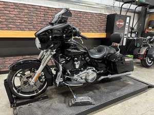 Harley-Davidson Usada de 2018 ®   FLHX - Street Glide ®   disponible para la venta - Product Image 5